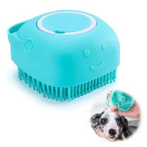 Image de brosse de toilettage avec réservoir pour le shampoing